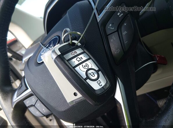 2FMPK3K93KBB67018 2019 FORD EDGE White Dashboard view