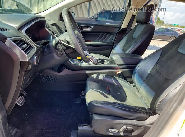 2FMPK4AP1HBB08967 2017 FORD EDGE White Widok wnętrza z przodu