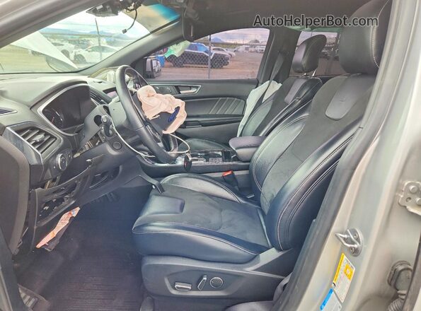 2FMPK4AP1KBB53091 2019 FORD EDGE Серебряный Вид салона спереди