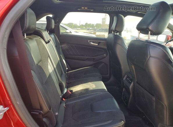 2FMPK4AP2LBB03916 2020 FORD EDGE Red Rear seats view
