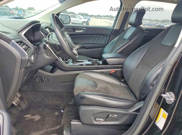 2FMPK4AP3HBC20685 2017 FORD EDGE Черный Вид салона спереди