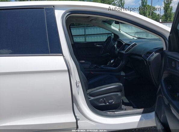 2FMPK4AP5GBC51712 2016 FORD EDGE Белый Вид салона спереди