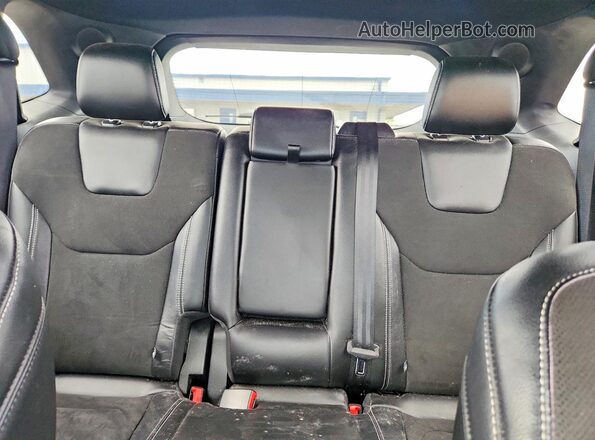 2FMPK4AP5KBC16970 2019 FORD EDGE Blue Widok tylnych siedzeń