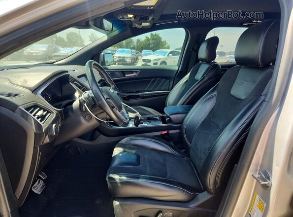2FMPK4AP8KBC27042 2019 FORD EDGE Серебряный Вид салона спереди