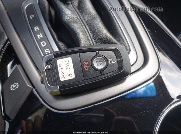 2FMPK4G92JBB24187 2018 FORD EDGE White Vista del salpicadero
