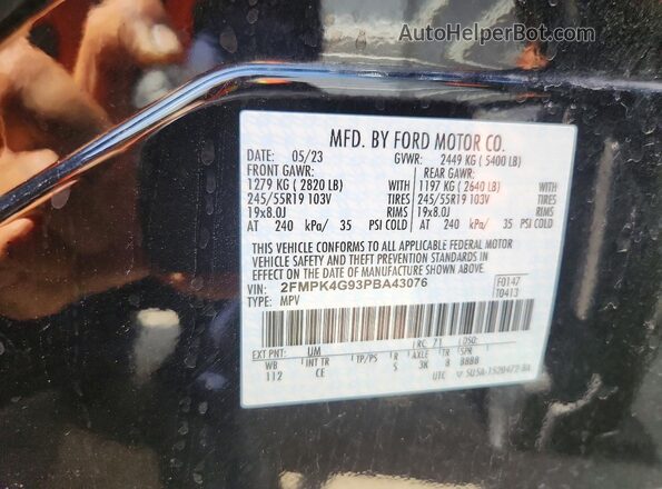 2FMPK4G93PBA43076 2023 FORD EDGE Black 360 interior view