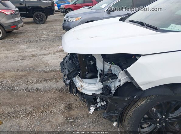 2FMPK4G93RBB27014 2024 FORD EDGE White Widok z przodu
