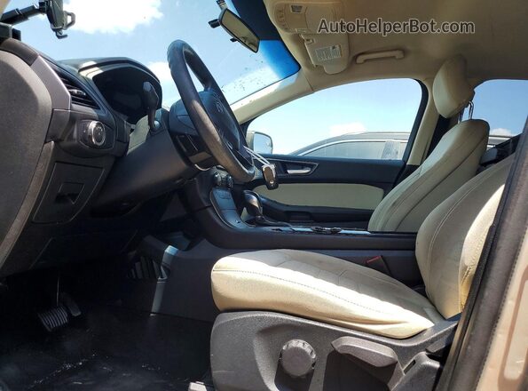 2FMPK4G94HBC41408 2017 FORD EDGE Gold Widok wnętrza z przodu