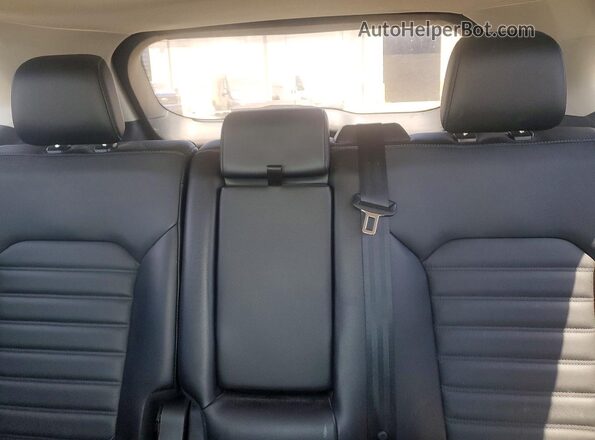 2FMPK4J84JBC36828 2018 FORD EDGE Blue უკანა სავარძლების ხედი