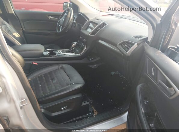 2FMPK4J87HBB61018 2017 FORD EDGE Silver Вид салону спереду