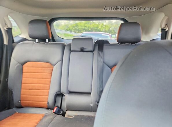 2FMPK4J88JBC30966 2018 FORD EDGE Blue უკანა სავარძლების ხედი