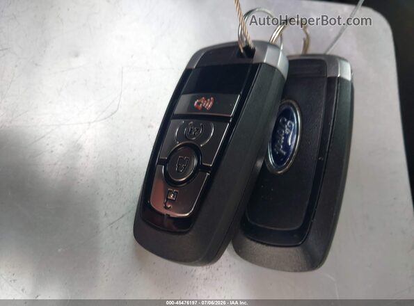 2FMPK4J90HBB35238 2017 FORD EDGE Blue Widok deski rozdzielczej