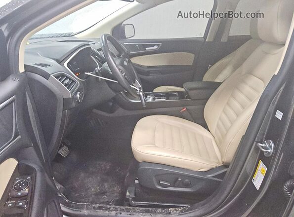 2FMPK4J90LBB15547 2020 FORD EDGE Gray Front interior view