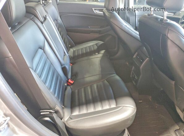 2FMPK4J90MBA20715 2021 FORD EDGE Silver Вид задньої частини салону