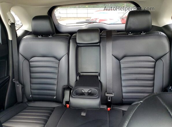 2FMPK4J90RBB16187 2024 FORD EDGE White Widok tylnych siedzeń