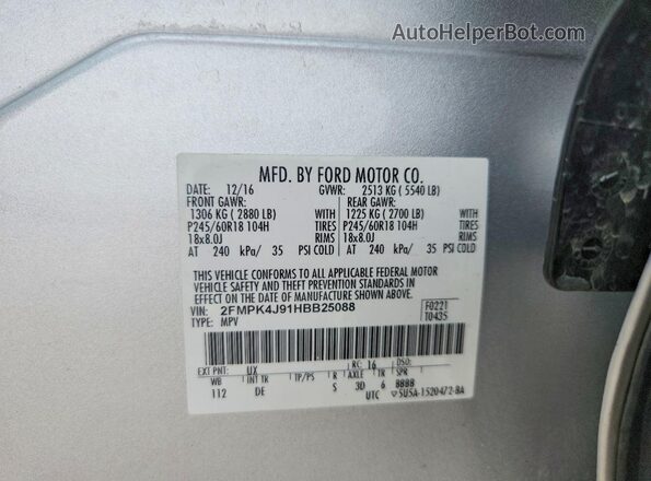 2FMPK4J91HBB25088 2017 FORD EDGE Silver Widok komory silnika