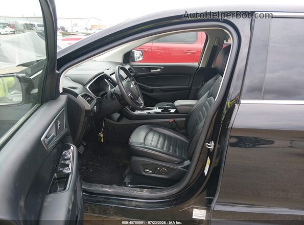 2FMPK4J91HBB26211 2017 FORD EDGE Black Front interior view