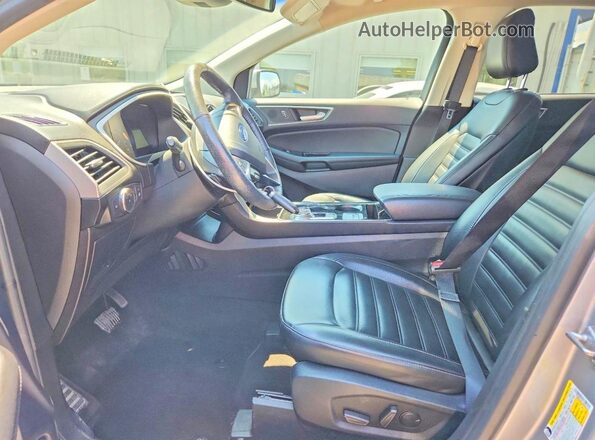 2FMPK4J91LBA67279 2020 FORD EDGE Серебряный Вид салона спереди