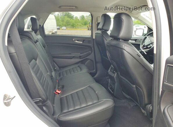 2FMPK4J92MBA33739 2021 FORD EDGE White Вид задньої частини салону