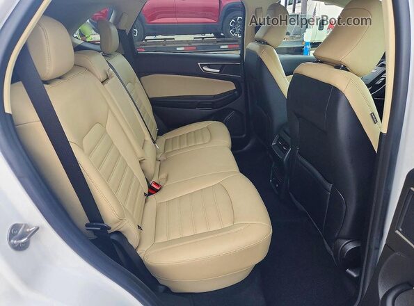 2FMPK4J92PBA10272 2023 FORD EDGE White Rear interior view