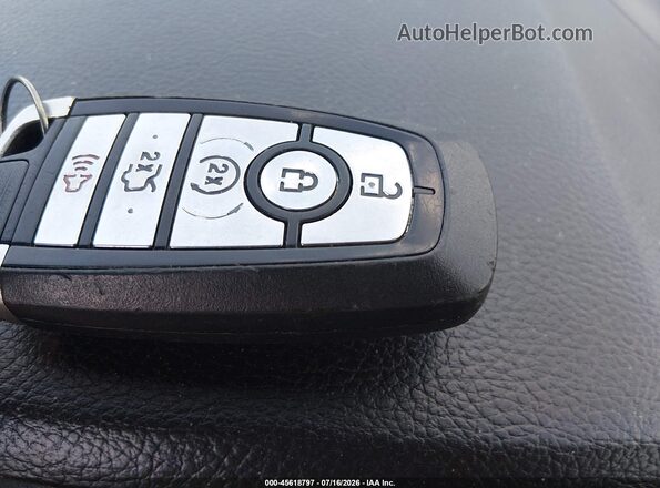 2FMPK4J93HBB26274 2017 FORD EDGE Бордовый Вид панели приборов