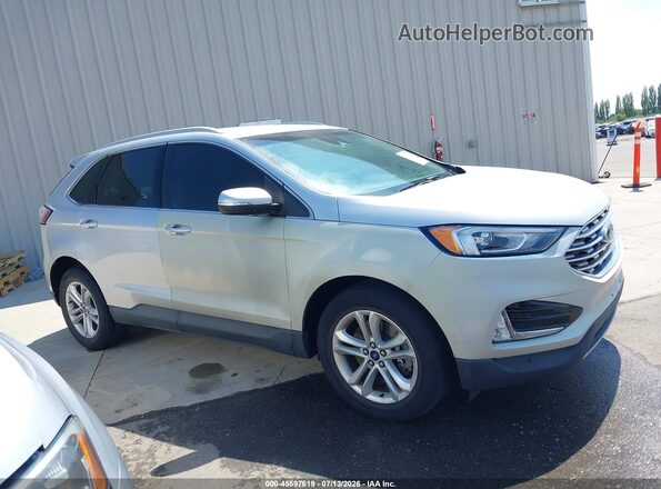 2FMPK4J93KBB90256 2019 FORD EDGE Silver Widok wnętrza z tyłu