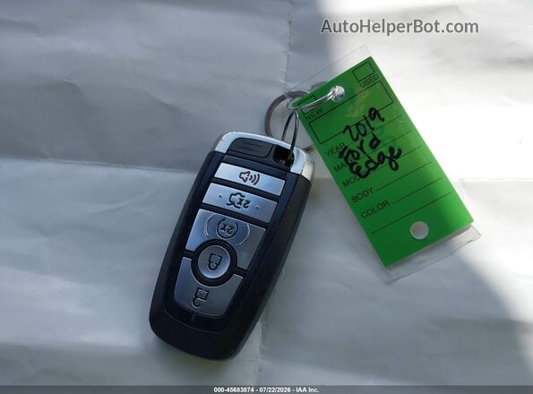 2FMPK4J93KBC00641 2019 FORD EDGE Burgundy Widok deski rozdzielczej