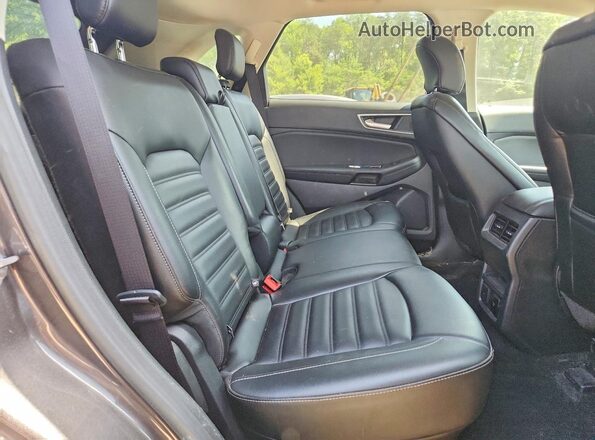2FMPK4J93KBC21313 2019 FORD EDGE Gray Rear interior view
