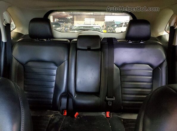 2FMPK4J93KBC67286 2019 FORD EDGE Burgundy Vista de los asientos traseros