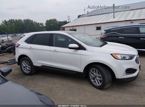 2FMPK4J93MBA58357 2021 FORD EDGE White Вид задньої частини салону