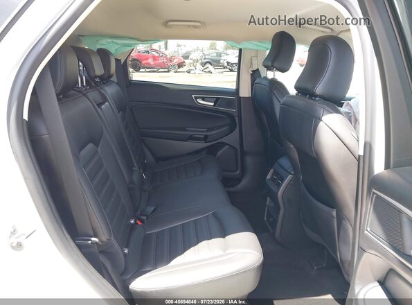 2FMPK4J93RBA51870 2024 FORD EDGE White Vista de la etiqueta del VIN