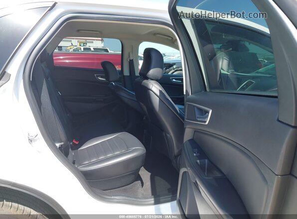 2FMPK4J93RBB00873 2024 FORD EDGE White Вид наклейки з VIN-кодом