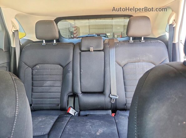 2FMPK4J94HBC62882 2017 FORD EDGE Tan Widok tylnych siedzeń