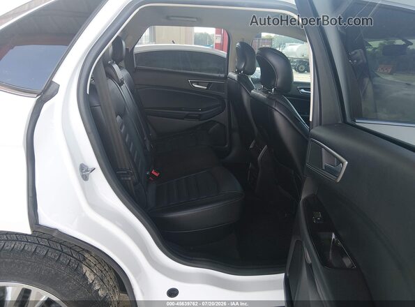 2FMPK4J95HBB88064 2017 FORD EDGE White VIN կոդի պիտակի տեսք