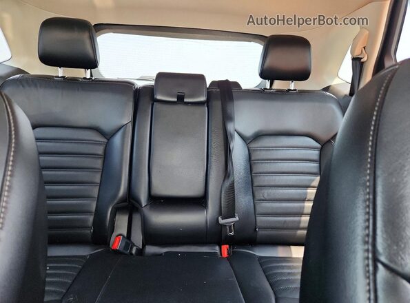 2FMPK4J95JBB03908 2018 FORD EDGE White უკანა სავარძლების ხედი