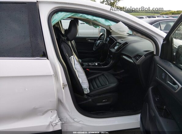2FMPK4J95KBC18185 2019 FORD EDGE Белый Вид салона спереди