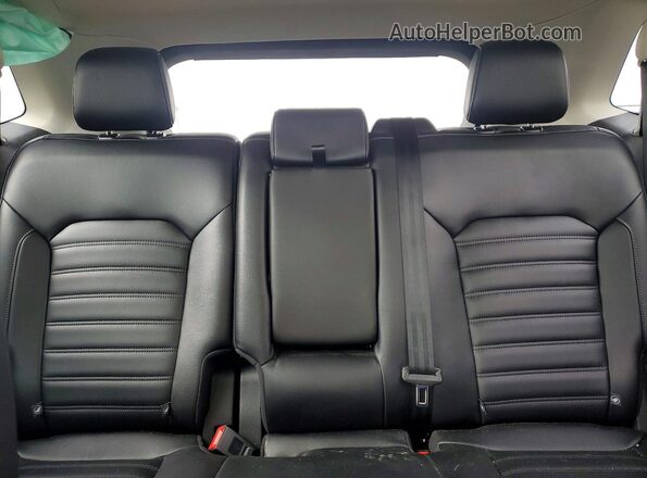 2FMPK4J95NBA82807 2022 FORD EDGE Black Widok tylnych siedzeń