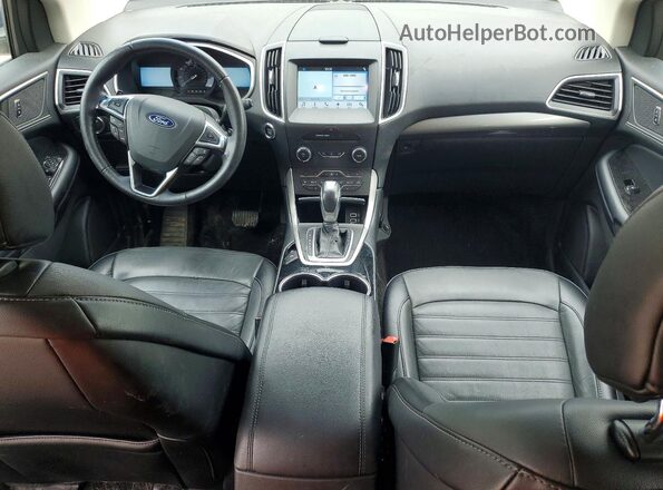 2FMPK4J96JBB57637 2018 FORD EDGE Синий Вид панели приборов