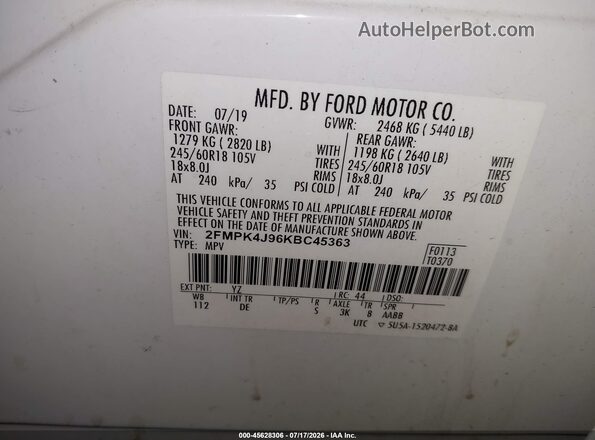 2FMPK4J96KBC45363 2019 FORD EDGE White Engine compartment view
