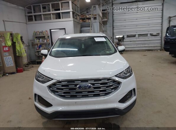 2FMPK4J96KBC45363 2019 FORD EDGE White Instrument cluster view