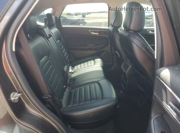 2FMPK4J96LBA06185 2020 FORD EDGE Green Vista interior trasera