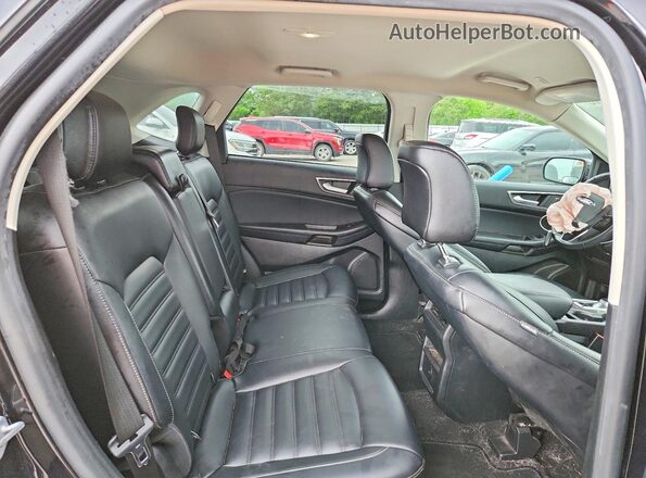 2FMPK4J96PBA01638 2023 FORD EDGE Black Widok wnętrza z tyłu