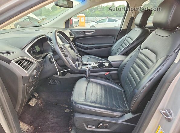 2FMPK4J97HBC01039 2017 FORD EDGE Silver Front interior view