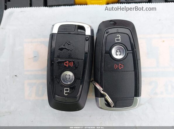 2FMPK4J97JBB05319 2018 FORD EDGE Red Вид панелі приладів