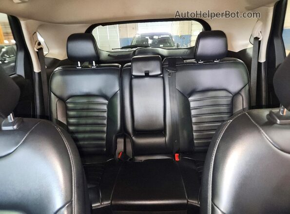 2FMPK4J97NBA94425 2022 FORD EDGE Gray Widok tylnych siedzeń