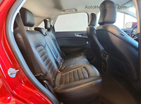 2FMPK4J97RBA80305 2024 FORD EDGE Red Вид задньої частини салону