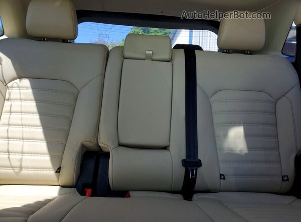 2FMPK4J99LBB50846 2020 FORD EDGE White Հետևի նստատեղերի տեսք