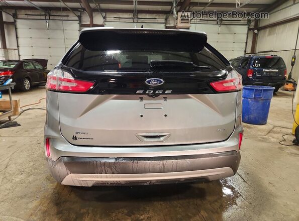 2FMPK4J99MBA35147 2021 FORD EDGE Silver Հետևի տեսք