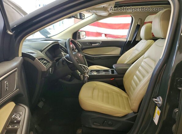2FMPK4J99NBA05597 2022 FORD EDGE Green Vista interior delantera