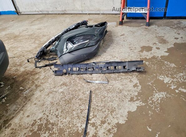 2FMPK4J99NBA05597 2022 FORD EDGE Green Vista del compartimento del motor